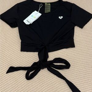 Black Short Sleeve Tie-Front or Back Crop Tee